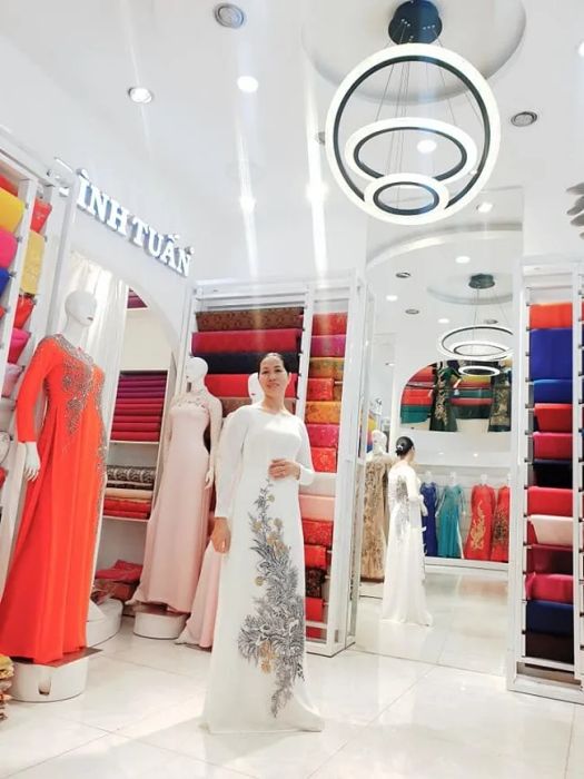 Đình Tuấn Wedding - Tinh hoa váy cưới đẳng cấp