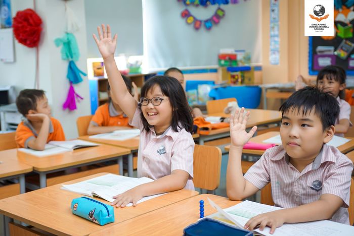 Trường Quốc Tế Singapore (SIS - Singapore International School) hình ảnh 2 – Môi trường học tập quốc tế, nơi học sinh được phát triển toàn diện trong không gian văn hóa đa dạng, kết hợp giữa phương Đông và phương Tây.