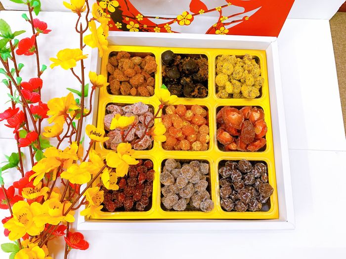 Hình ảnh sản phẩm Ô Mai Bà Thu được chế biến thủ công tỉ mỉ
