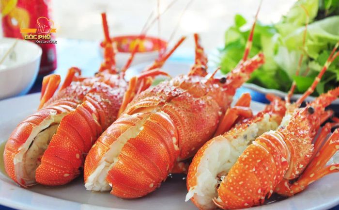 Không gian tiệc sang trọng với view đẹp tại Góc Phố