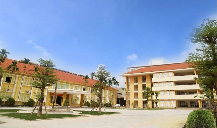 Trường Cao Đẳng Y Tế Huế - Hình Ảnh 2