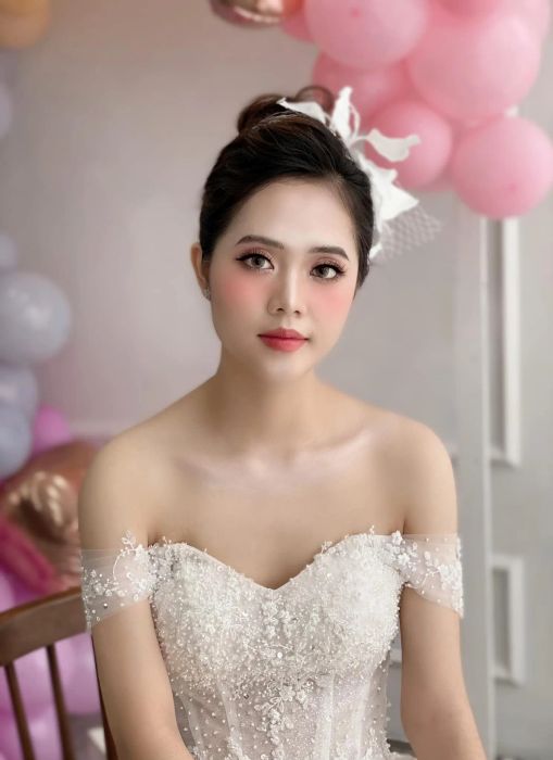 Khoảnh khắc cô dâu rạng ngời tại JOLLI Wedding