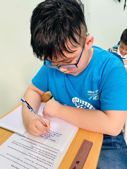 Khoảnh khắc truyền cảm hứng tại lớp học của cô Thùy Dương