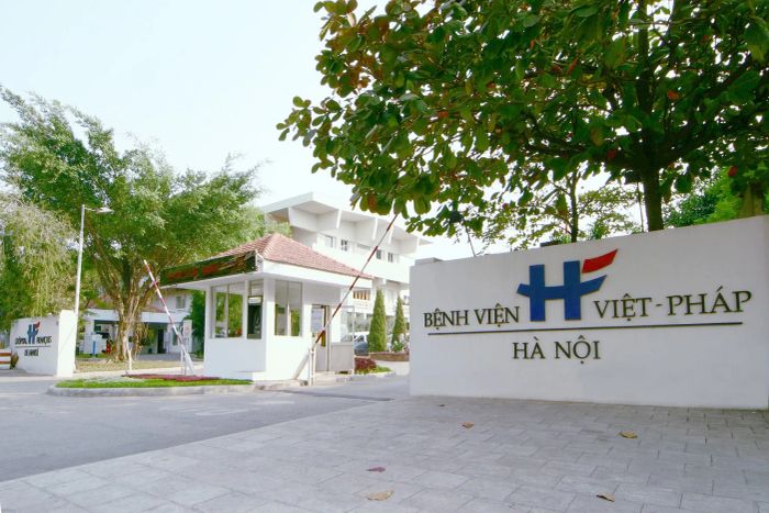 Bệnh viện Việt Pháp Hà Nội hình ảnh 1