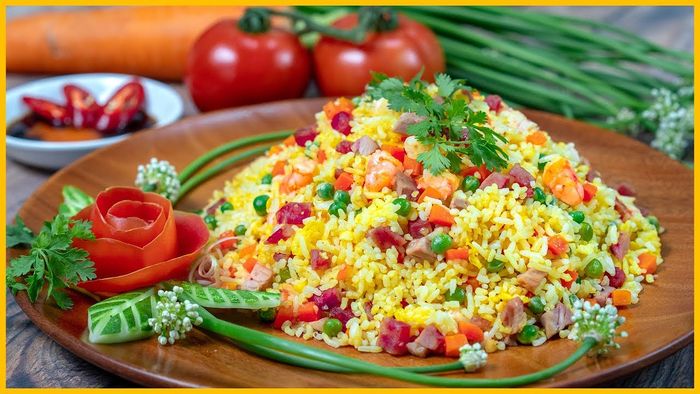 Những món ngon đặc trưng tại Cơm Chiên Ku Bôn
