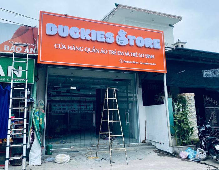Công trình tiêu biểu của Hoàng Bách Advertising - Mẫu 2