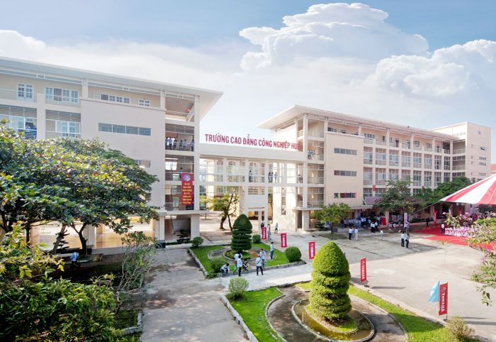 Trường Cao Đẳng Công Nghiệp Huế - Hình Ảnh 1