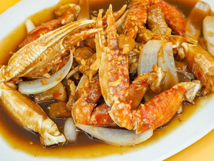 Không gian ấm cúng và món ngon tại Ốc Vi Saigon