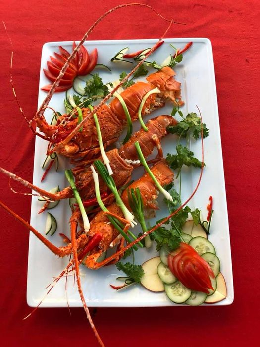 Táo Đỏ - Góc ẩm thực tinh tế giữa không gian xanh