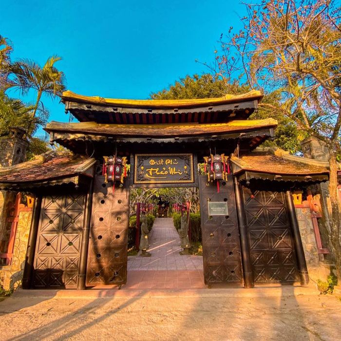 Biệt Phủ Thảo Nhi - Không gian nhà rường đậm chất Huế