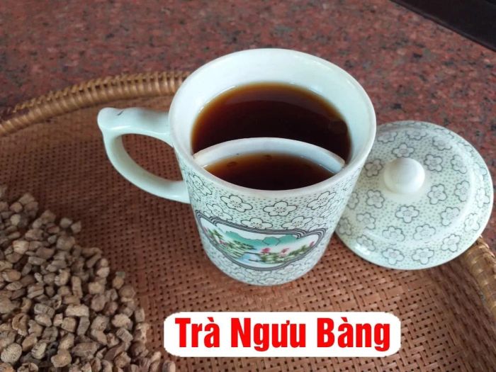 Góc trà đạo truyền thống đậm chất Huế tại Trà Đình Vũ Di