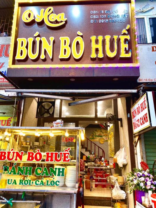 Hình ảnh tô bún bò Huế thơm ngon tại O Hoa
