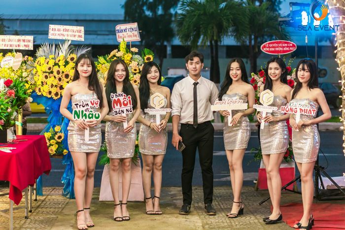 Hình ảnh đội ngũ PG chuyên nghiệp từ Sea Event