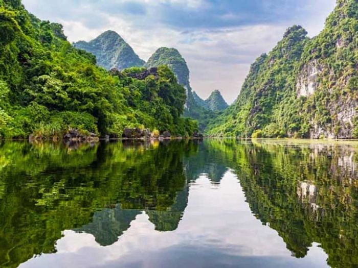 Hình ảnh danh lam thắng cảnh Ninh Bình