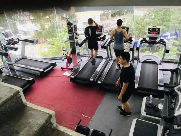 Hệ thống máy móc cao cấp tại Sh Gym Fitness - Ảnh 2