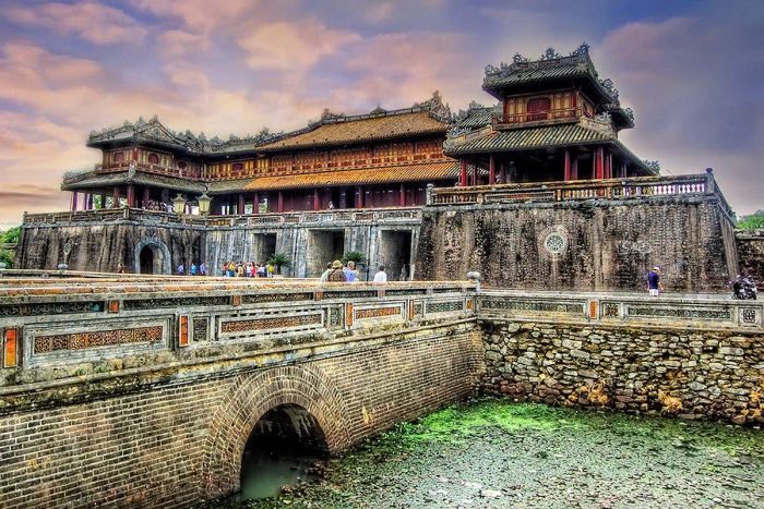Hình ảnh phong cảnh Huế thơ mộng