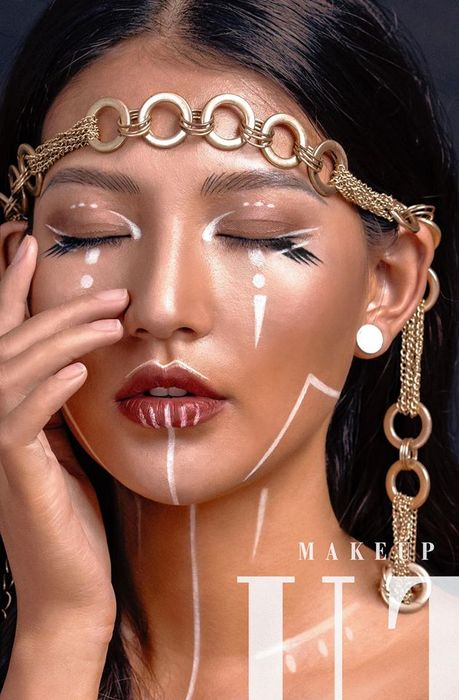 Hình ảnh phong cách trang điểm signature của Makeup Út