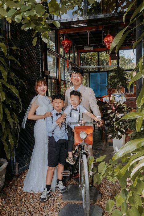 Khoảnh khắc gia đình tuyệt đẹp từ Rain Studio