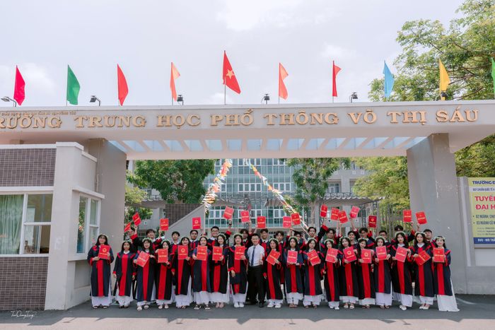 Khoảnh khắc rực rỡ tại MEOW Studio