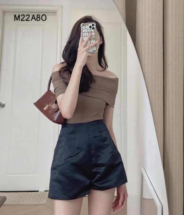 Bộ sưu tập đa phong cách tại Plenty Shop