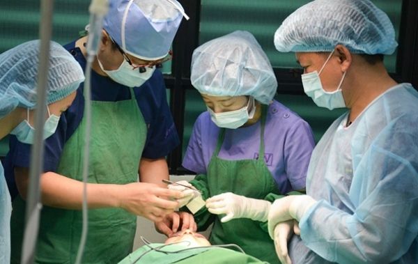 Không gian phẫu thuật chuẩn Hàn tại Bệnh viện JW Hàn Quốc
