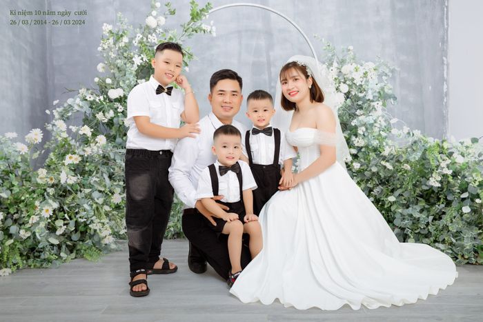 Tác phẩm nghệ thuật từ For Love