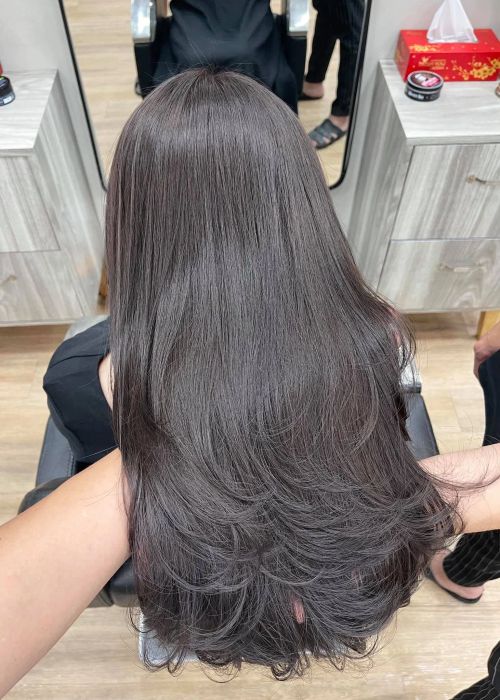 Không gian sang trọng và chuyên nghiệp tại BILL Hairsalon