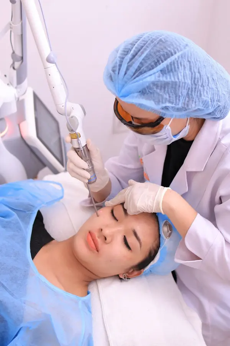 Không gian hiện đại tại Hệ thống Phòng khám Da liễu Thẩm mỹ Pensilia