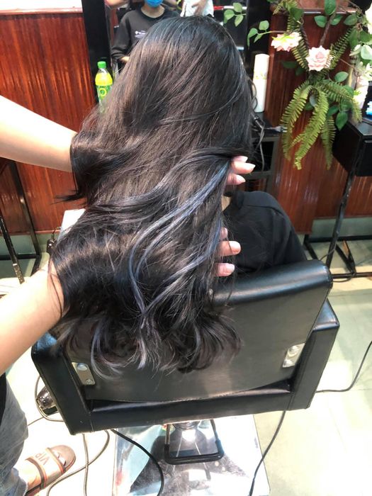 Không gian hiện đại và tiện nghi tại Salon Anh Vũ