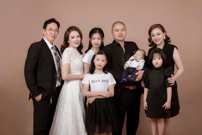 Tác phẩm nghệ thuật đầu tay từ Nẫu Studio