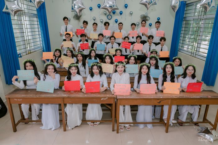 Tác phẩm nghệ thuật đa phong cách từ MEOW Studio