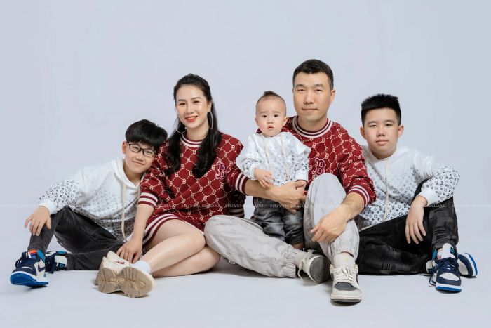 Gia đình hạnh phúc qua ống kính Huyen Bridal