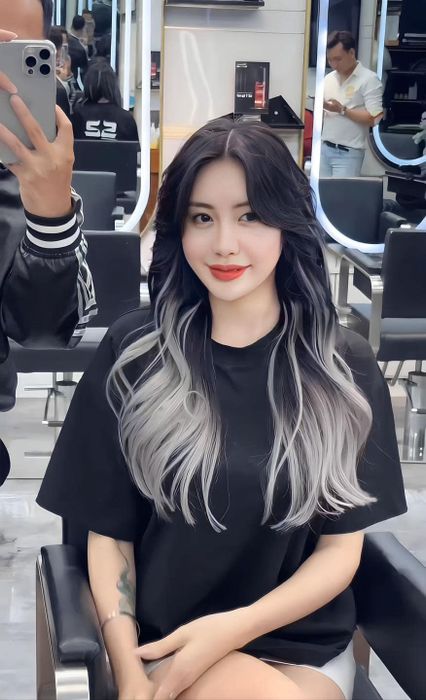 Hình ảnh thực tế dịch vụ nối tóc tại Hair Salon Hoàng Vũ