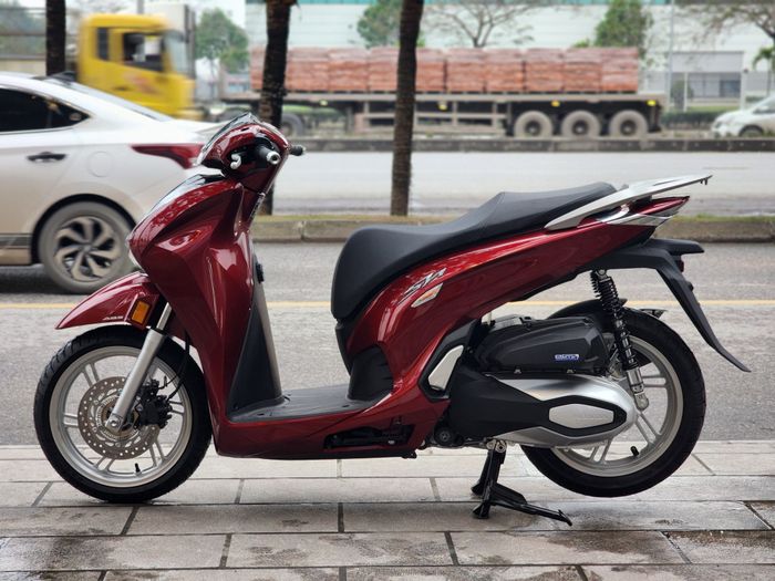 Không gian trưng bày xe máy đa dạng tại Xe Máy Nam Cường