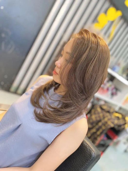 Không gian đẳng cấp tại Hair Salon Tùng Cáo - Nơi những kiểu tóc nghệ thuật ra đời