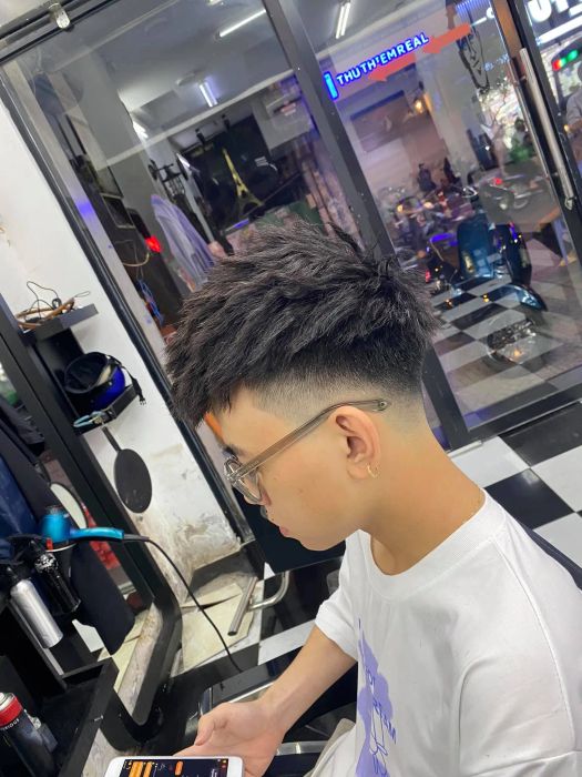Nghệ thuật tạo kiểu tóc điêu luyện của các stylist Paris Hair Salon - Ảnh 2
