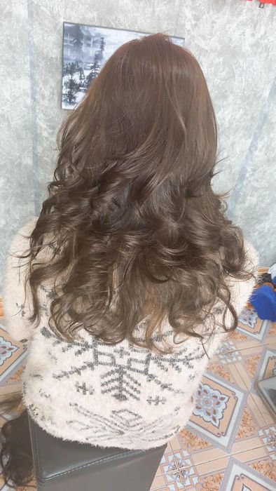 Không gian hiện đại và sang trọng tại Hair Salon Tùng KaKa