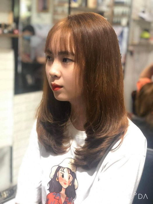Khám phá vẻ đẹp tinh tế qua loạt hình ảnh đầu tiên tại Salon Tóc Minh Tân