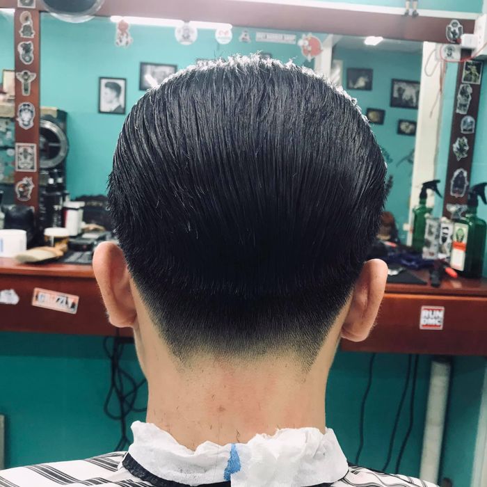 Không gian làm việc chuyên nghiệp tại Duy Barber Shop