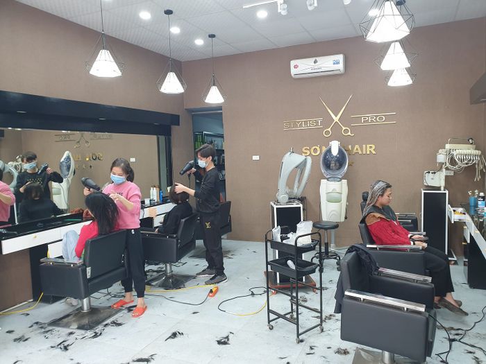 Không gian sang trọng tại Salon Sơn Hair - Ảnh 1
