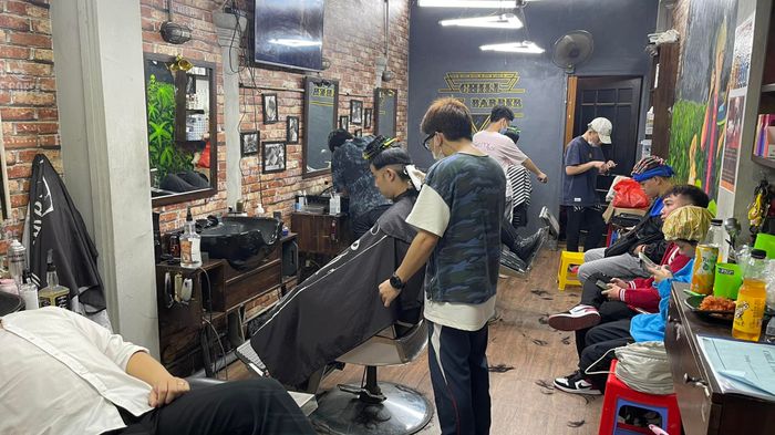 Lớp học thực hành tại Chill The Barber