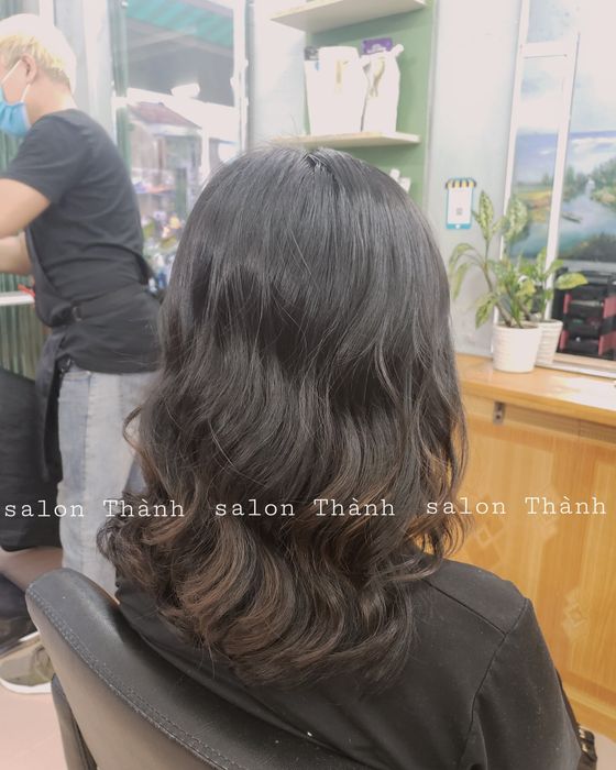 Không gian hiện đại tại Hair Salon Thành