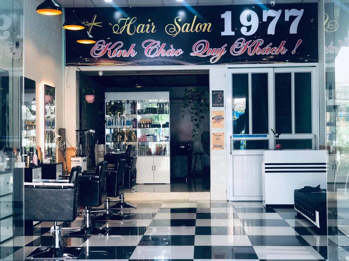 Không gian sang trọng tại Hair Salon 1977 - Ảnh 1