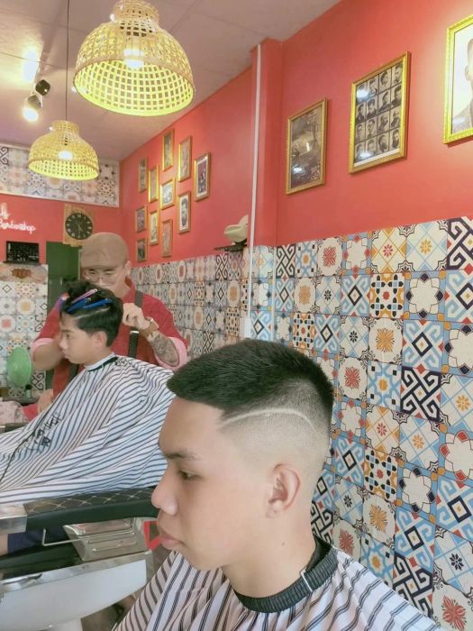 Hình ảnh Rich Barbershop - không gian sang trọng dành cho quý ông