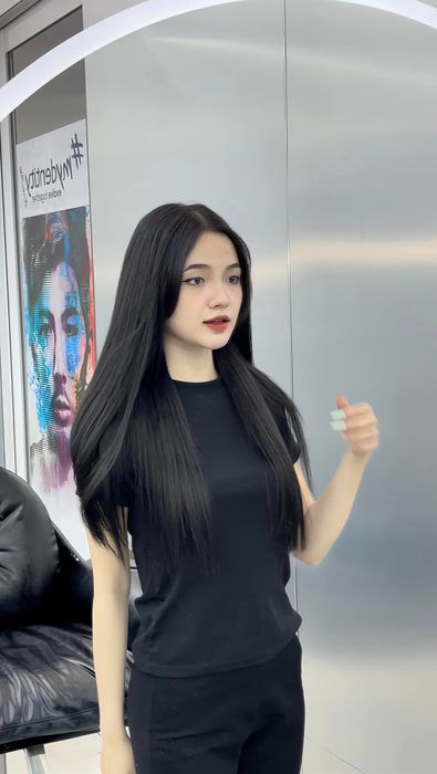 Không gian hiện đại và sang trọng tại Tòn Hair
