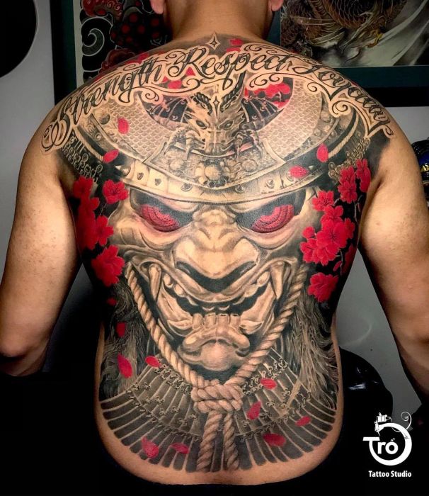 Tác phẩm nghệ thuật đầu tiên tại Trổ Tattoo Studio