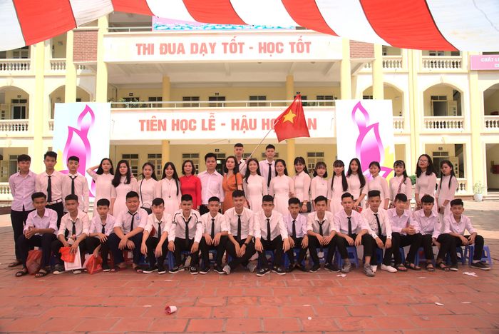 Góc sinh hoạt ngoại khóa đầy sôi động tại THCS Mai Đình