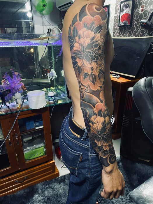 Salem Tattoo ảnh 3