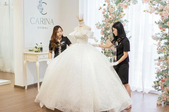 Hình ảnh Carina Bridal - Không gian sang trọng với những thiết kế váy cưới đẳng cấp