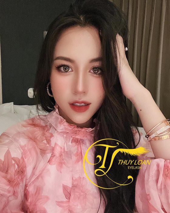 Hình ảnh Thuy Loan Eyelash – Khoảnh khắc tỏa sáng của đôi mắt